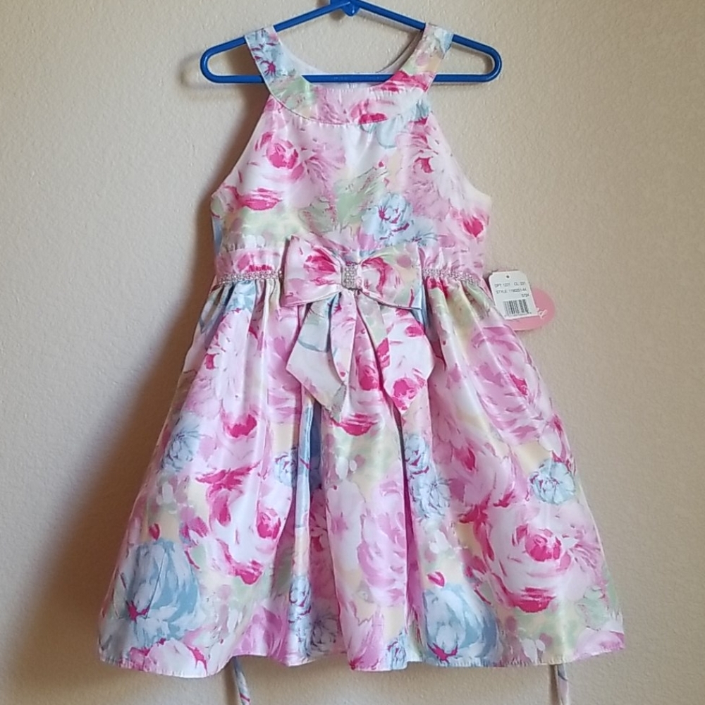 Dress NWT